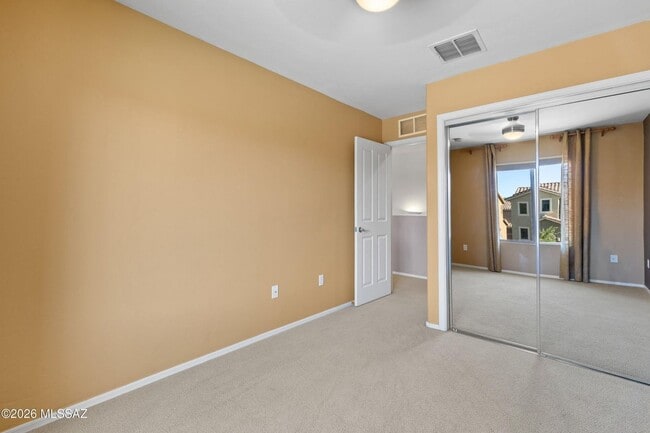 Building Photo - Two Story 3 Bed/2Bath in Paseo Del Rio