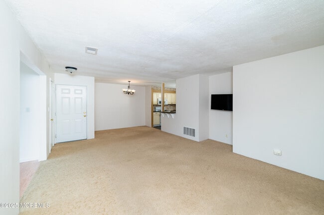 Building Photo - 55 Frontier Way