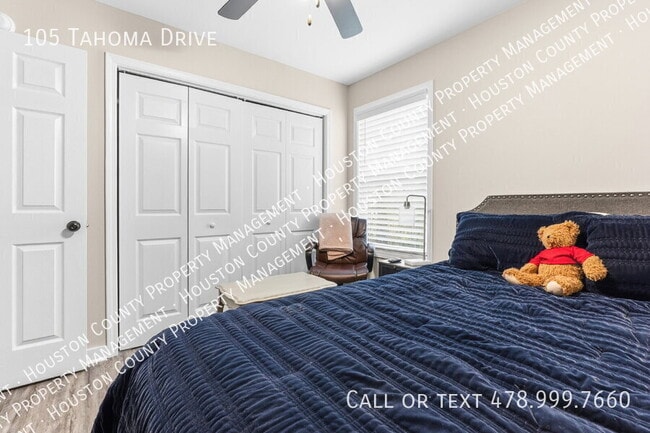 Building Photo - 105 Tahoma Dr