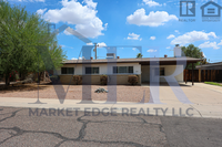 Building Photo - 3bed/1.5bath House at 35th Ave. & Cactus! ...