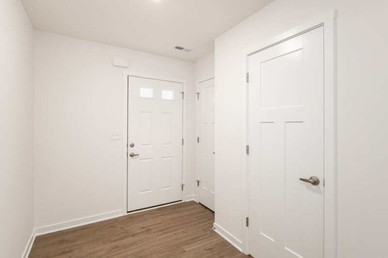 Building Photo - 1516 Billingham Dr