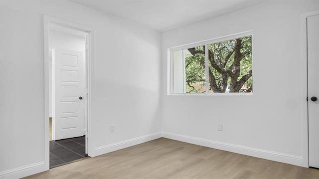 Building Photo - 1202 Quail Hollow Dr