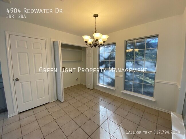Building Photo - 4904 Redwater Dr