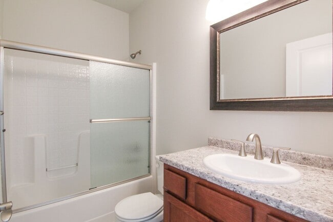 Building Photo - Newly Constructed 3 Bedroom Home!