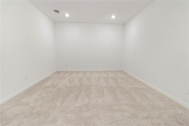 Building Photo - 1808 Roadrunner Dr