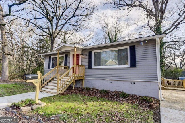 Building Photo - 284 Barfield Ave SW