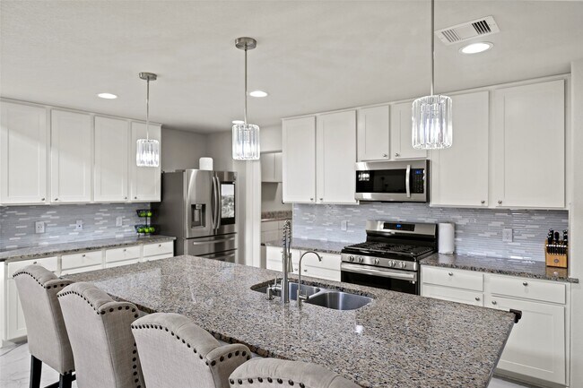 Building Photo - 2110 Artic Loon Dr