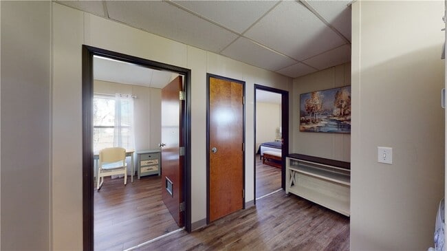 Building Photo - 5585 Straub Rd
