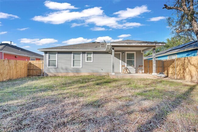 Building Photo - 3514 Banda Ln