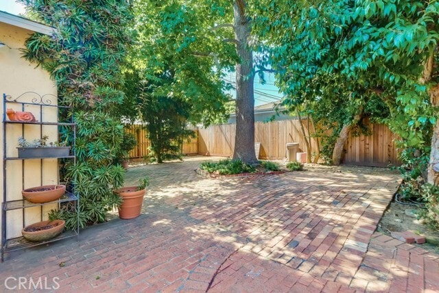 Building Photo - 3835 Gundry Ave
