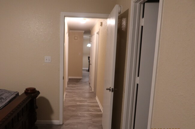 Hallway - 3607 Woodrow Dr