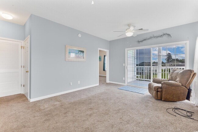 Building Photo - 2040 Cross Gate Blvd