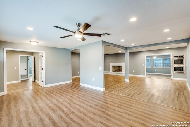 Building Photo - 12743 El Sonteo St