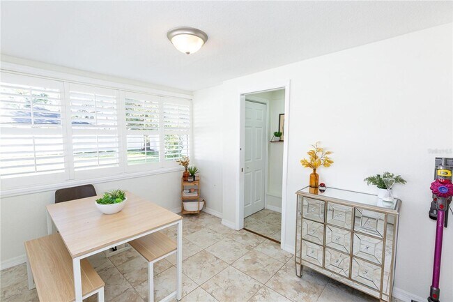 Building Photo - Adorable Winter Park Bungalow