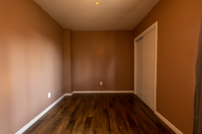 Bedroom 1 - 6401 Arlington Ave