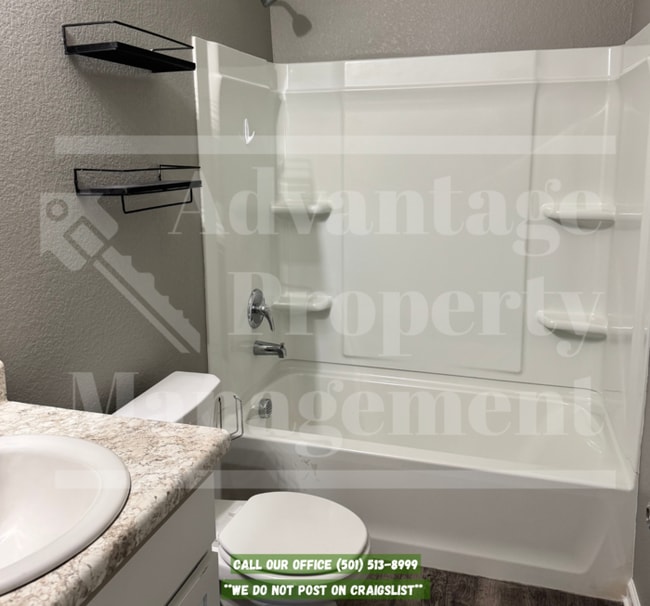 Building Photo - 2135 Eldridge Ln