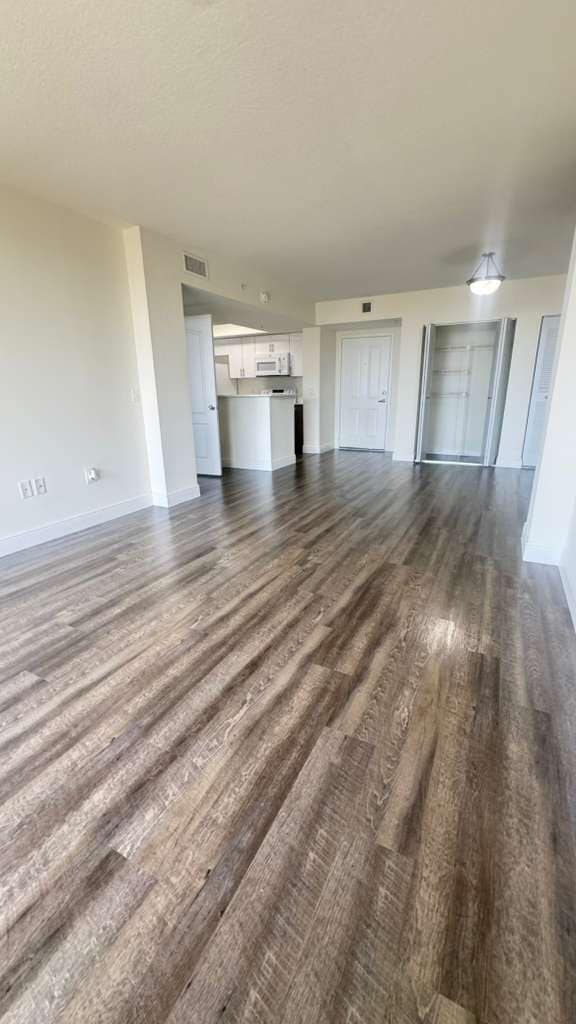 Building Photo - 6777 NW 186th Ter