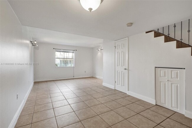 Building Photo - 4600 SW 67th Ave