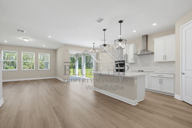 Building Photo - 1213 Pampus Dr