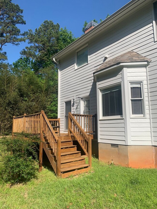 Building Photo - 4BR in Oconee County Available April 11 - ...