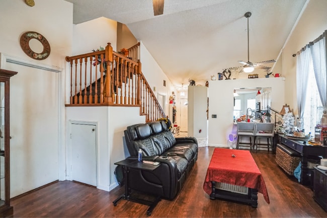 Building Photo - 6677 Ryan Chase Ct