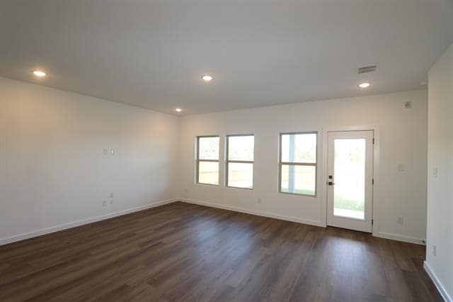 Building Photo - 1291 Okeechobee Dr