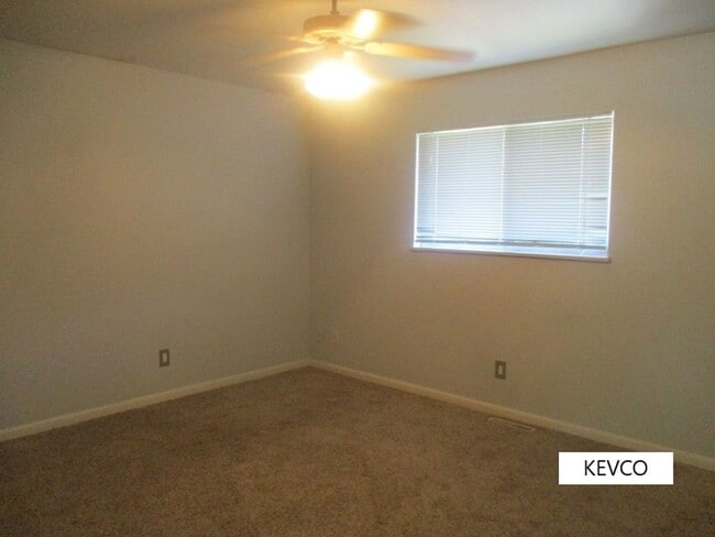 Building Photo - Tri-Level Home by Foothills Mall