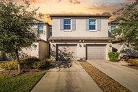 Building Photo - 621 Royal Empress Dr