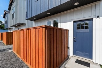 Building Photo - 8419 Venus St
