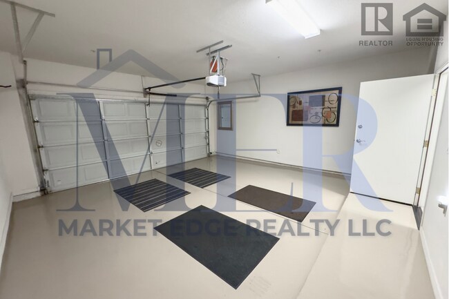 Building Photo - 2Bed/2Bath Furnished Condo in Superstition Springs -- Golf Course Views! -- 2 Car Garage!