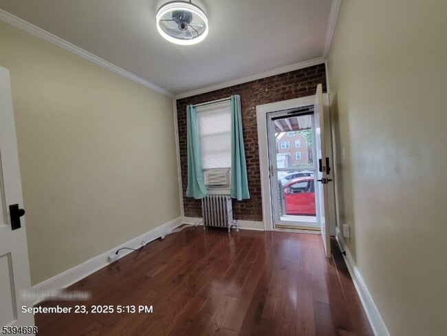 Building Photo - 28 Willowdale Ave