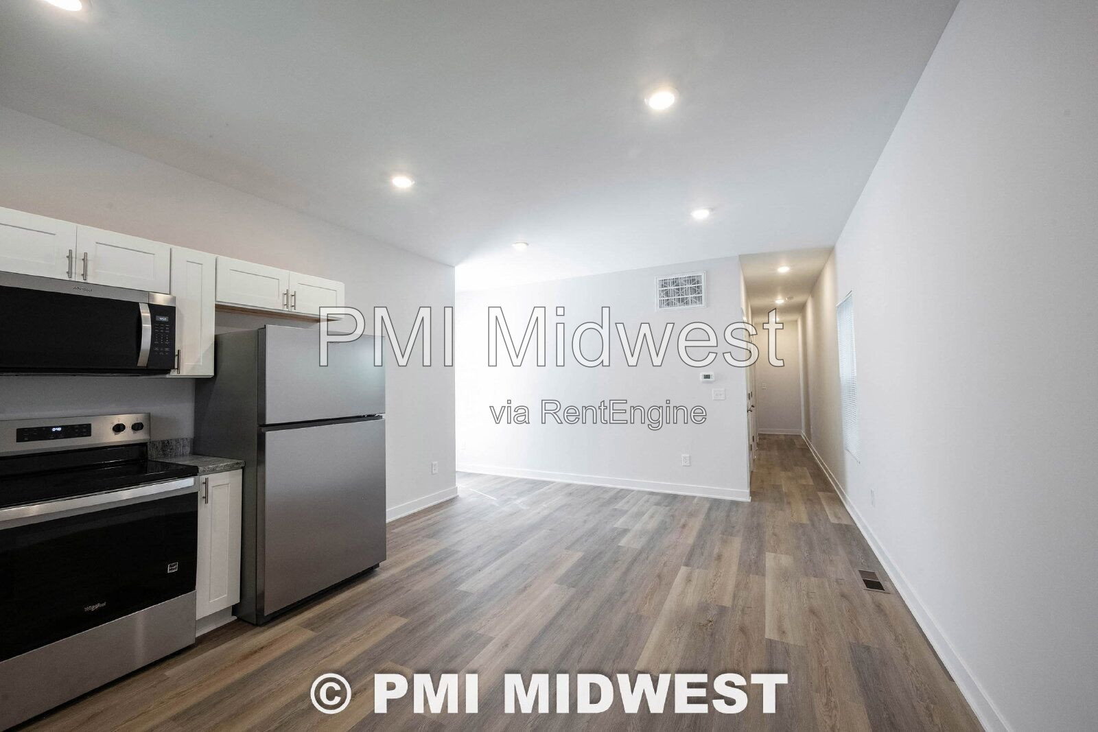 Building Photo - 1523 E Market St