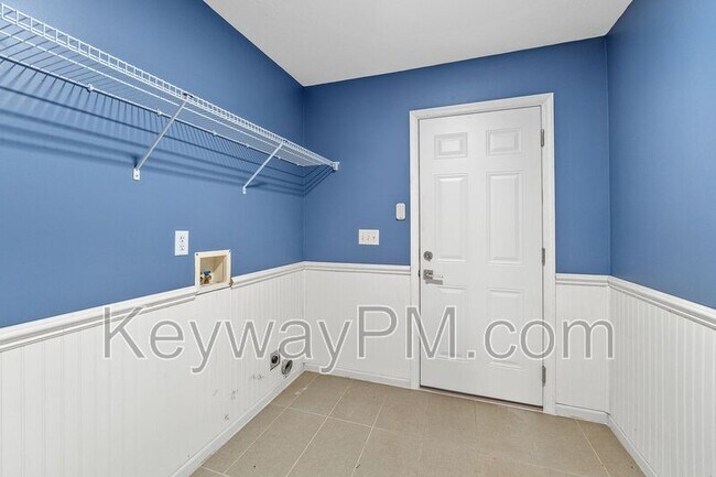 Building Photo - 435 St Julian Pl