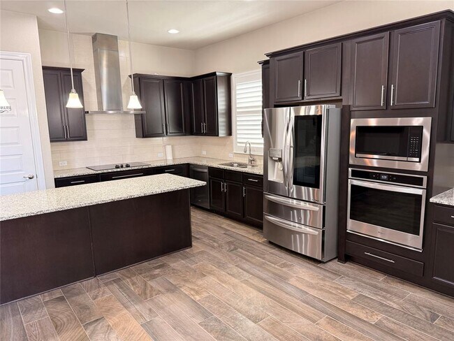 Building Photo - 3750 E Palm Valley Blvd