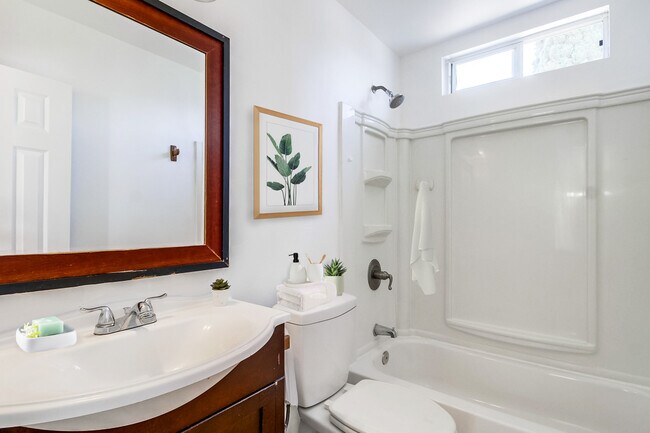 Or freshen up after a long day of adventures in the vibrant Gaslamp District - 2304 E 14th St