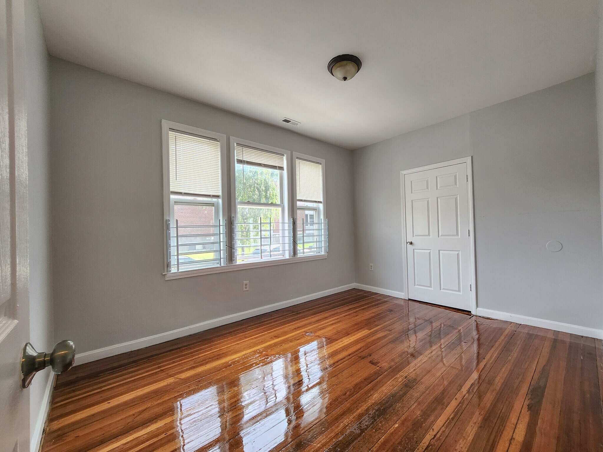 Building Photo - 117 Townsend St