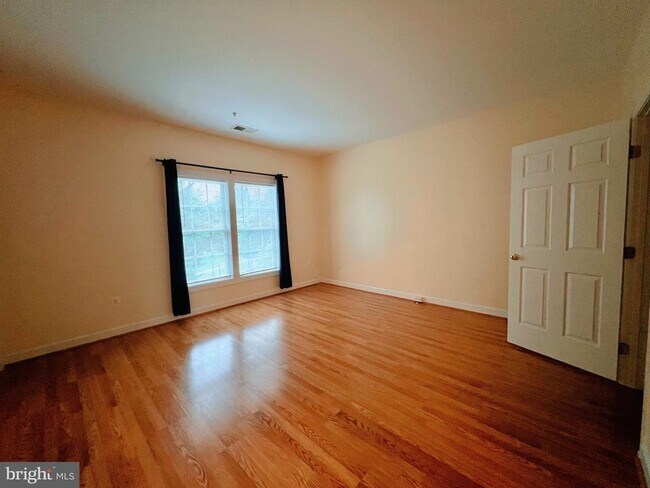 Building Photo - 18007 Foxworth Ct