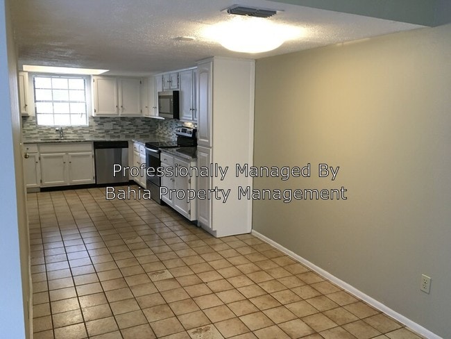 Building Photo - 3432 Sunrise Villas Ct