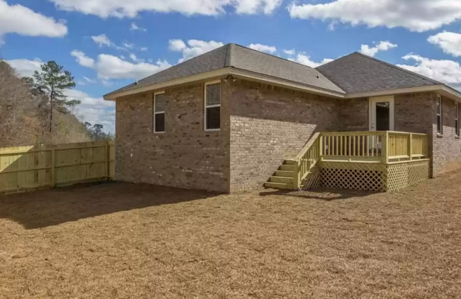 Building Photo - 106 Crown's Pointe