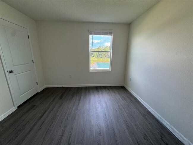 Building Photo - 36033 Sunflower Hl Dr