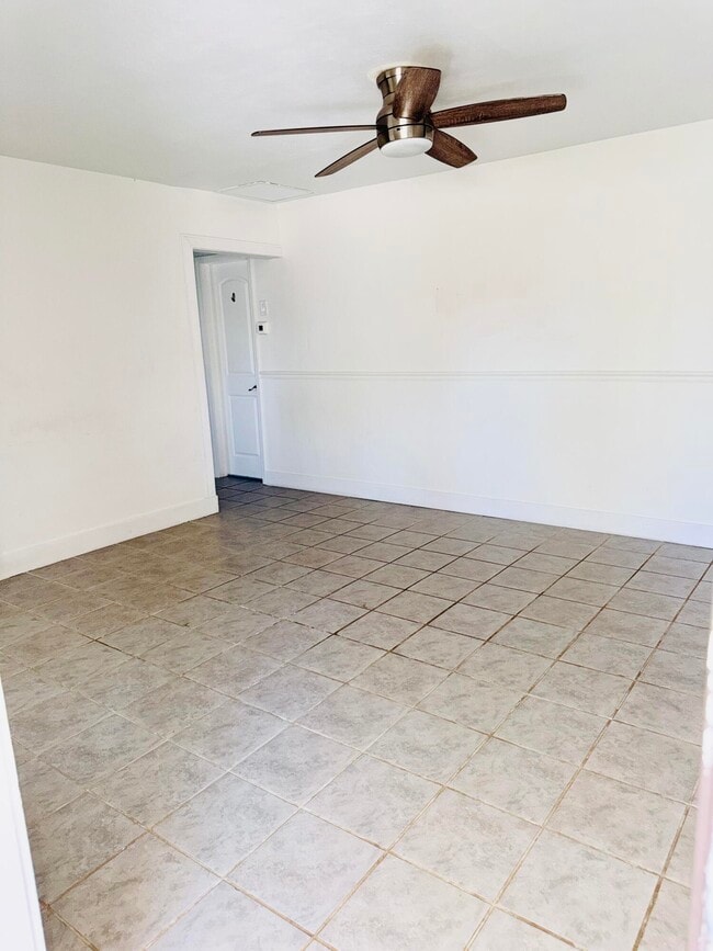 Building Photo - 5755 Winfield Blvd