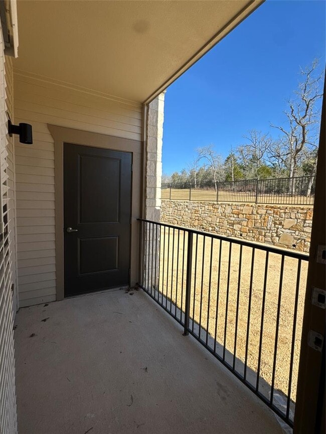 Building Photo - 691 Union Chapel Rd