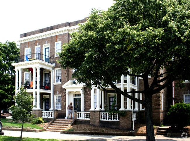 Building Photo - 711 N Arthur Ashe Boulevard