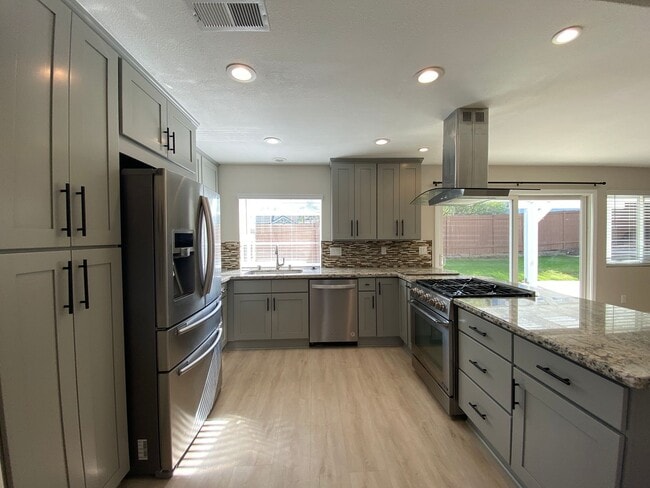 Building Photo - Bright & Upgraded 4BD/3BA Rental in San Ma...