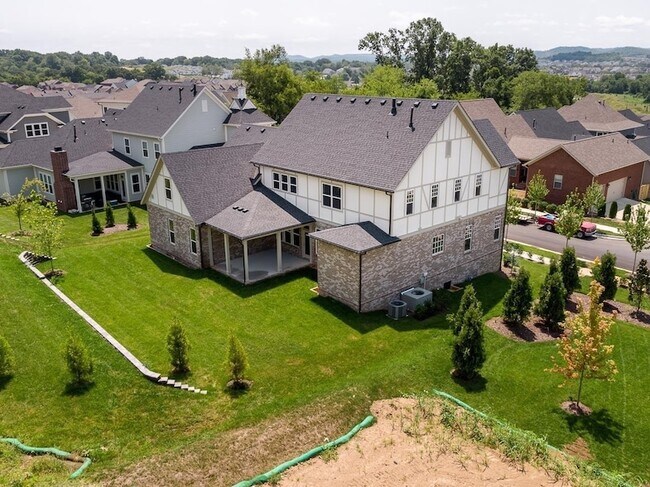 Building Photo - 2077 McAvoy Dr