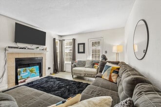 Building Photo - 4561 Southfield Ave