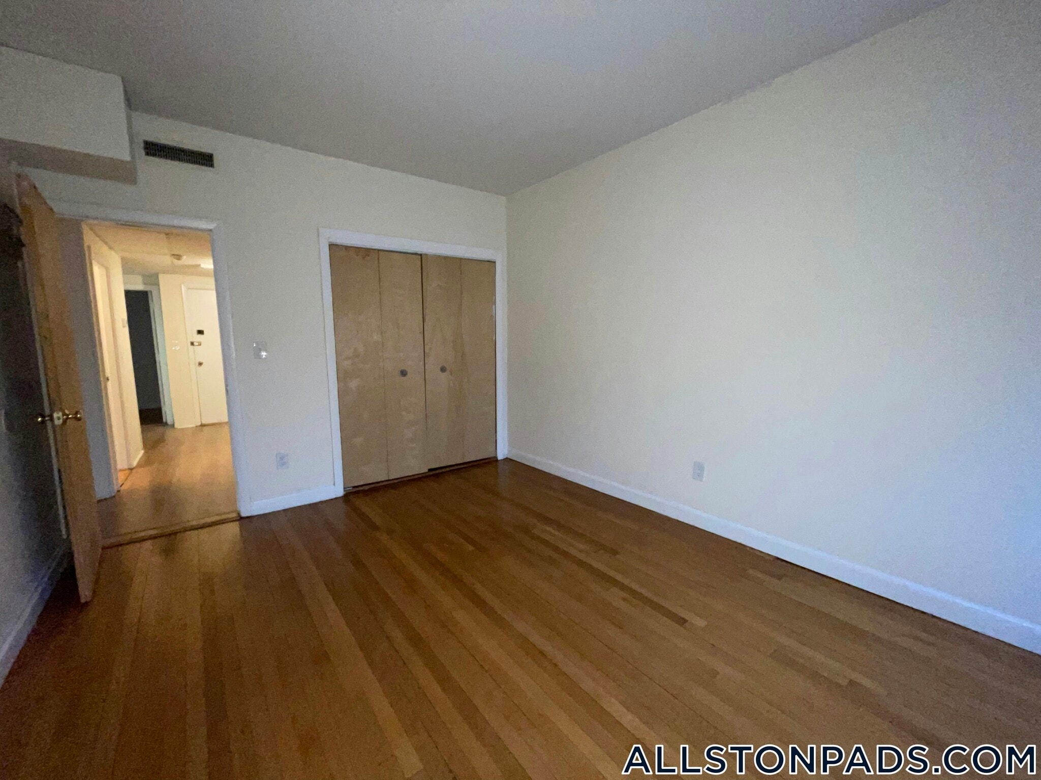 Building Photo - 1131 Commonwealth Ave