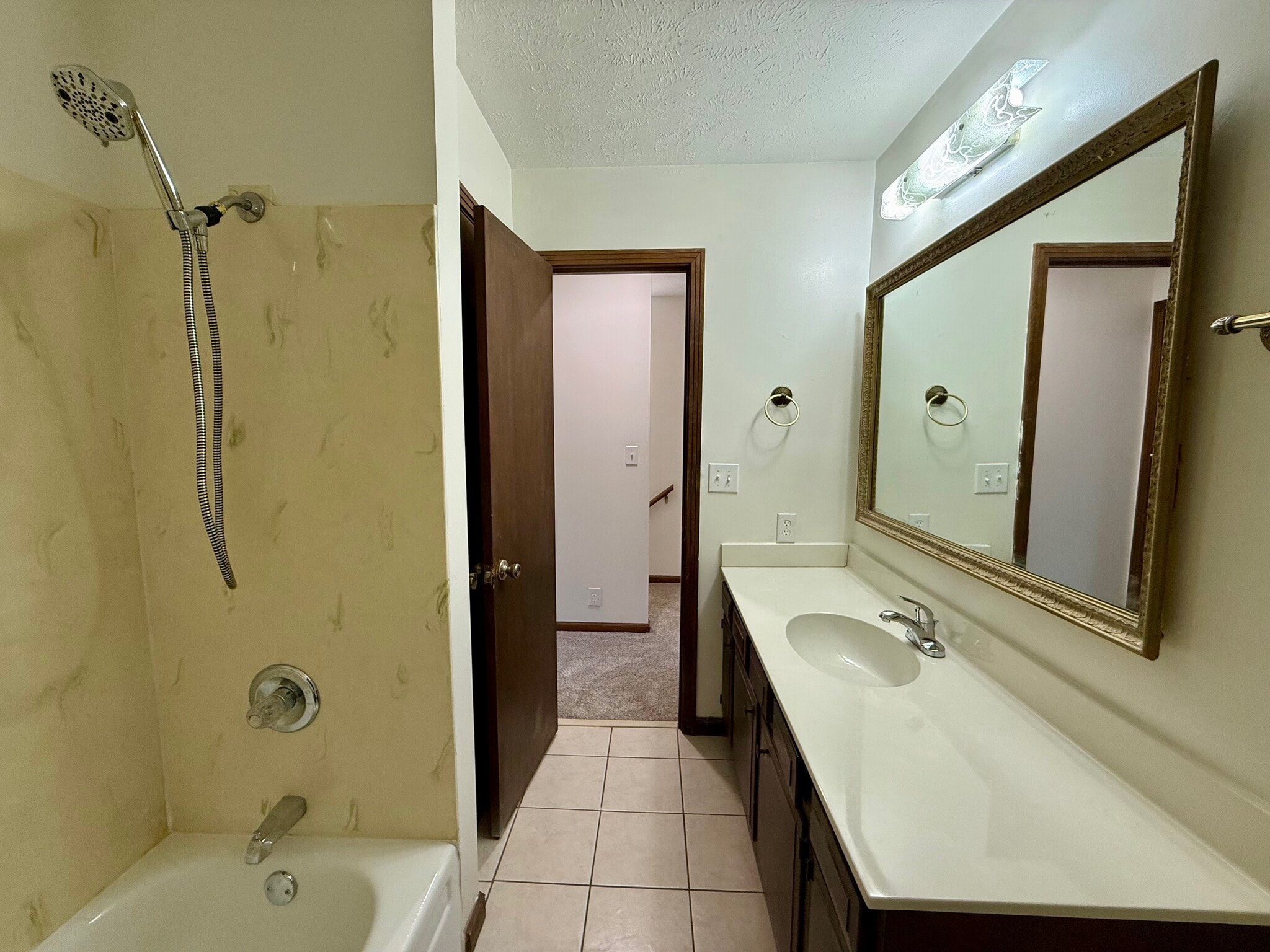 Bathroom - 110 Elleta Ave