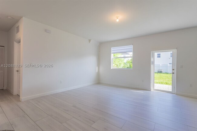 Building Photo - 12740 SW 214th Ter