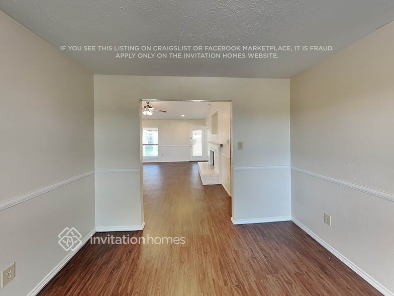 Building Photo - 5500 Squires Dr